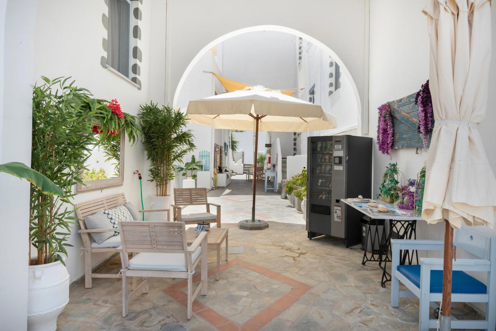 Pico Bello Patmos 18 Grikos Bay  エクステリア 写真
