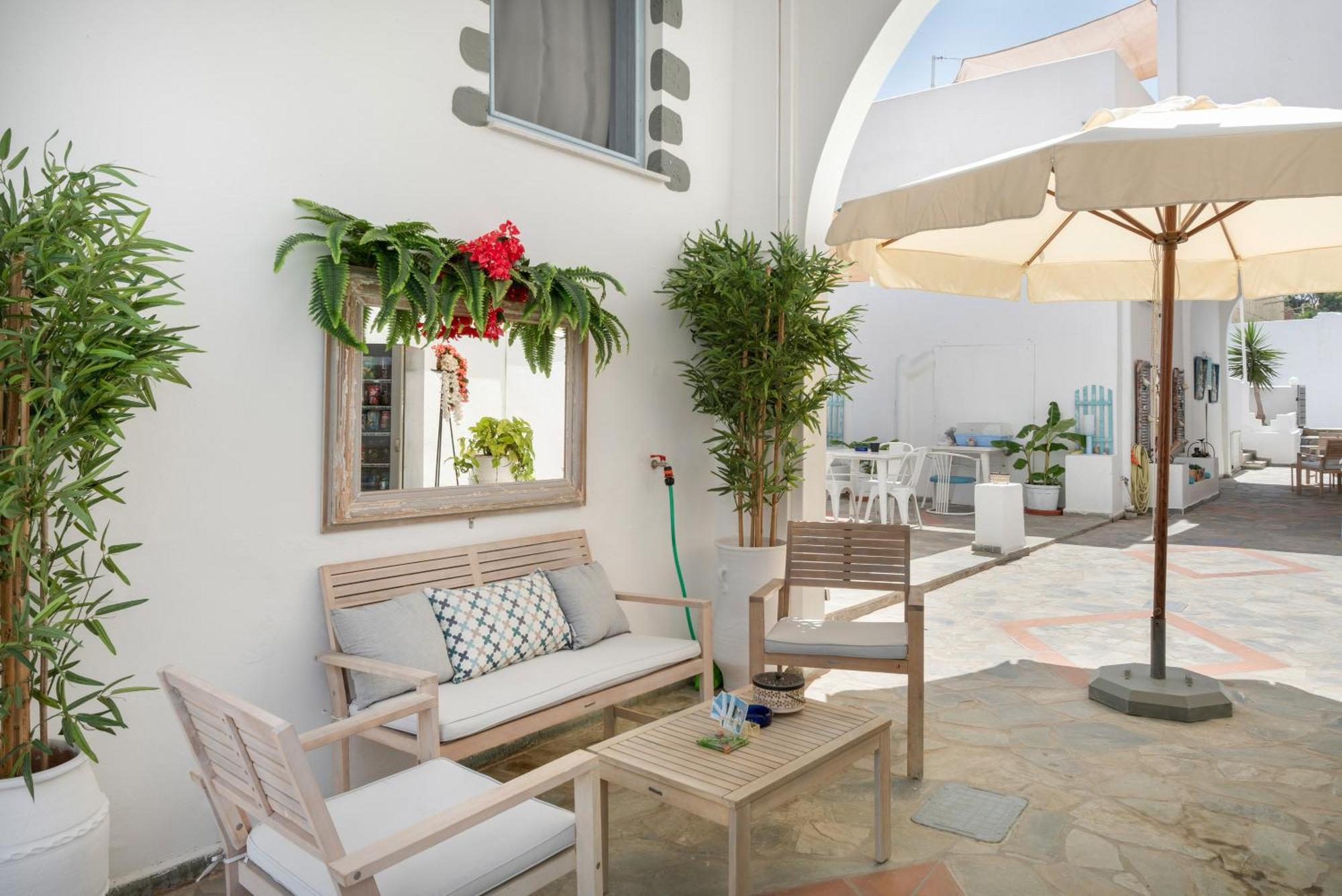 Pico Bello Patmos 18 Grikos Bay  エクステリア 写真